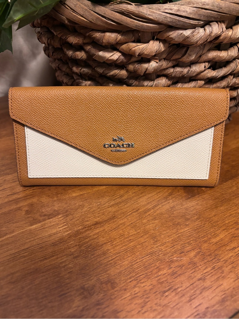 Coach Continental Wallet in Saddle Tan and Cream